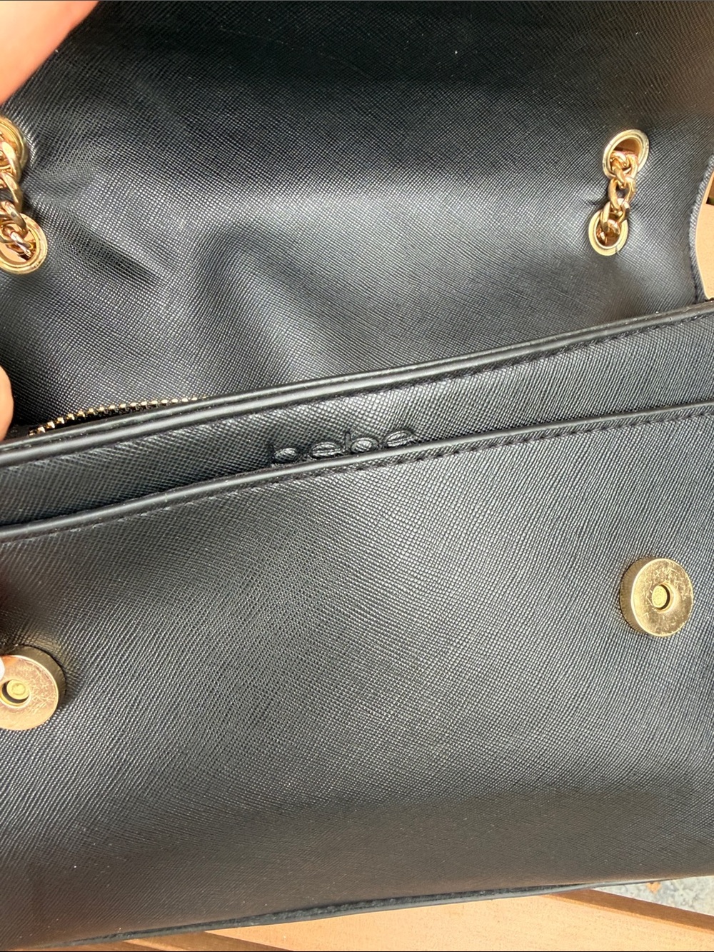 bebe Lila Flap Black Quilted Logo Crossbody/shoulder Bag with Gold Chain nwot - Picture 7 of 8